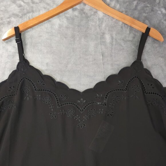 Torrid Women's 3X Black Sophie Georgette Cami TankTop Scallop Eyelet Trim Blouse - Picture 7 of 11